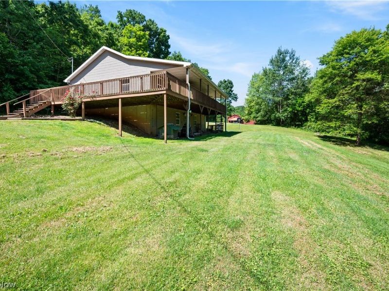 26601 Huckleberry Road , Coolville, OH 45723 Photo 2