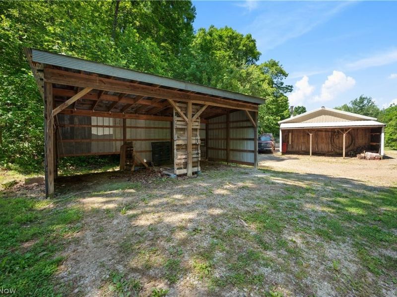 26601 Huckleberry Road , Coolville, OH 45723 Photo 3