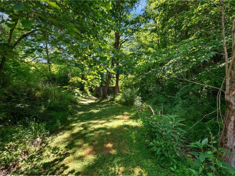 26601 Huckleberry Road , Coolville, OH 45723 Photo 33