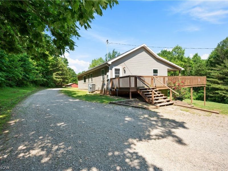 26601 Huckleberry Road , Coolville, OH 45723 Photo 5