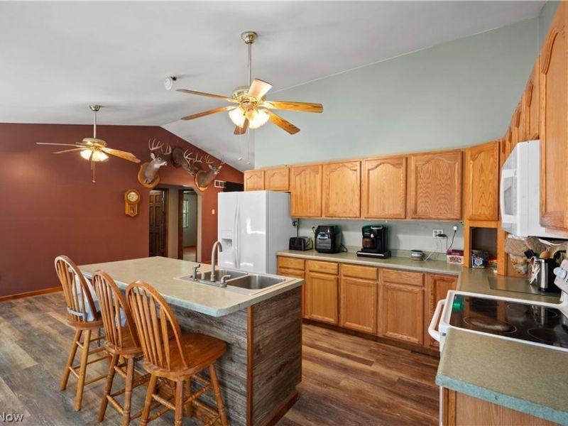 26601 Huckleberry Road , Coolville, OH 45723 Photo 8