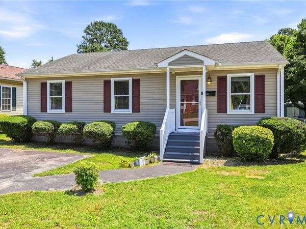 203 Cloverhill Avenue, Colonial Heights, VA 23834