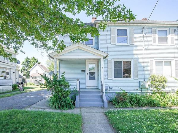 43 Oak St, Unit 43, Ludlow, MA 01056
