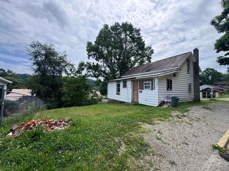 222 9th Street , Malta, OH 43758 Photo 5