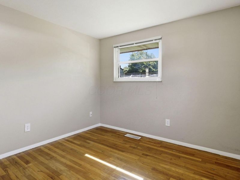 6493 Dobson Square E, Columbus, OH 43229 Photo 21
