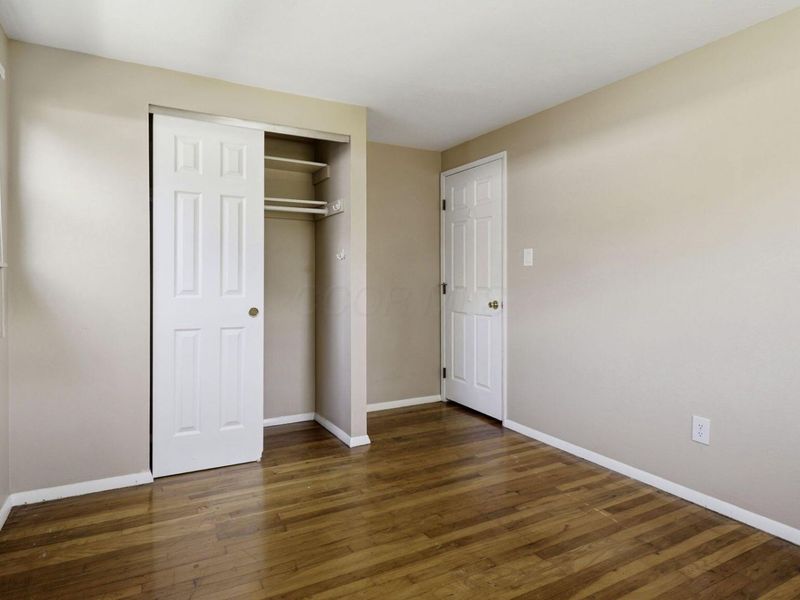 6493 Dobson Square E, Columbus, OH 43229 Photo 21