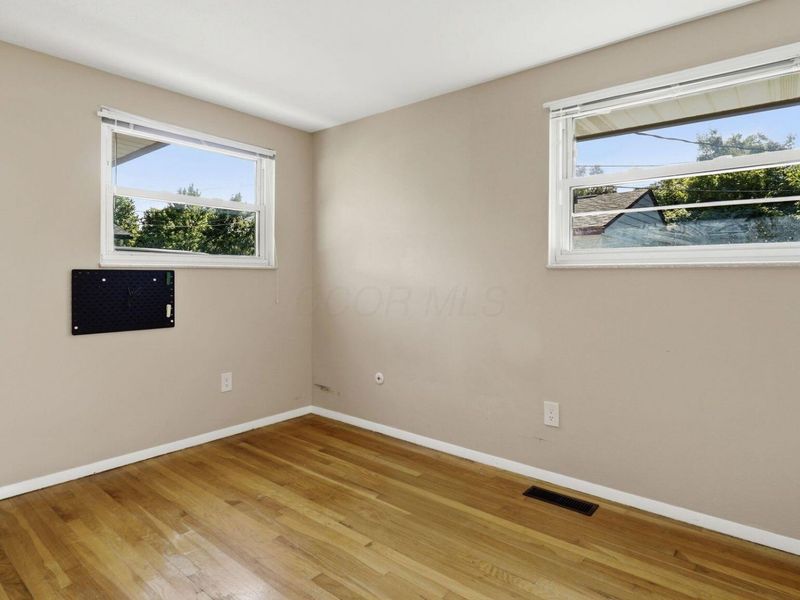 6493 Dobson Square E, Columbus, OH 43229 Photo 24