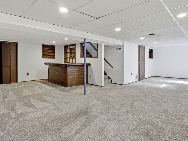 6493 Dobson Square E, Columbus, OH 43229 Photo 31