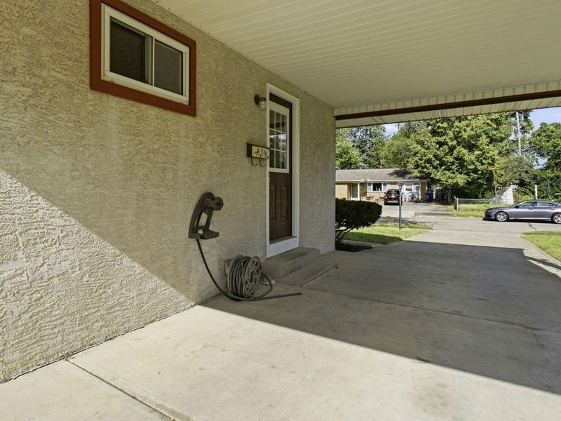 6493 Dobson Square E, Columbus, OH 43229 Photo 42