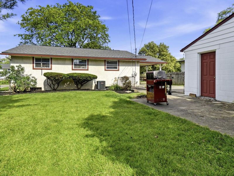 6493 Dobson Square E, Columbus, OH 43229 Photo 43