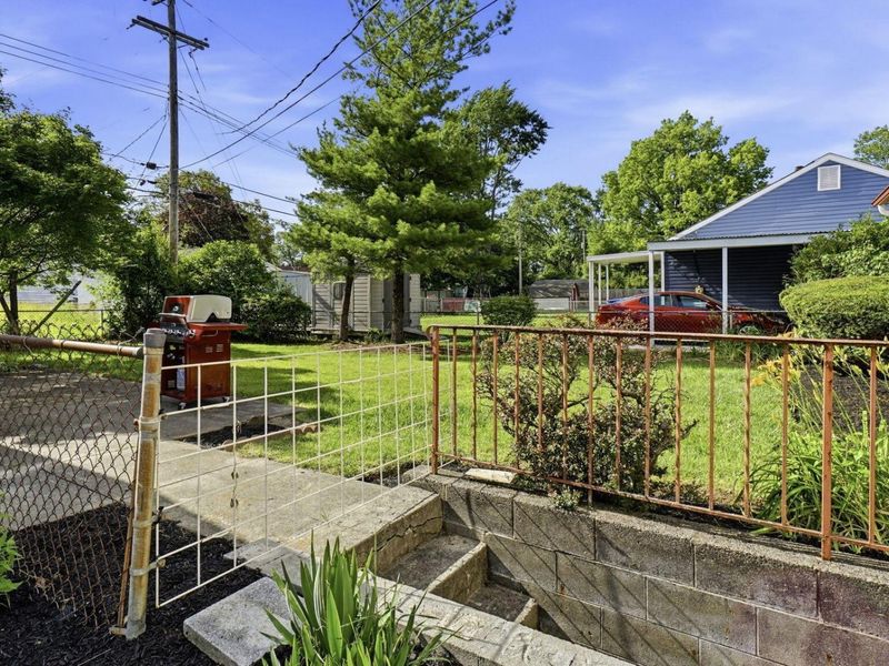 6493 Dobson Square E, Columbus, OH 43229 Photo 44