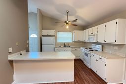 8257 Timberidge Court photo 4
