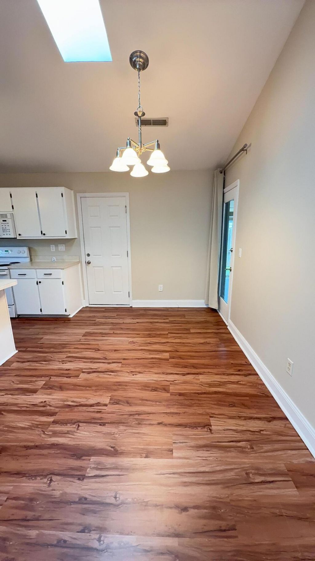 8257 Timberidge Court Photo 7