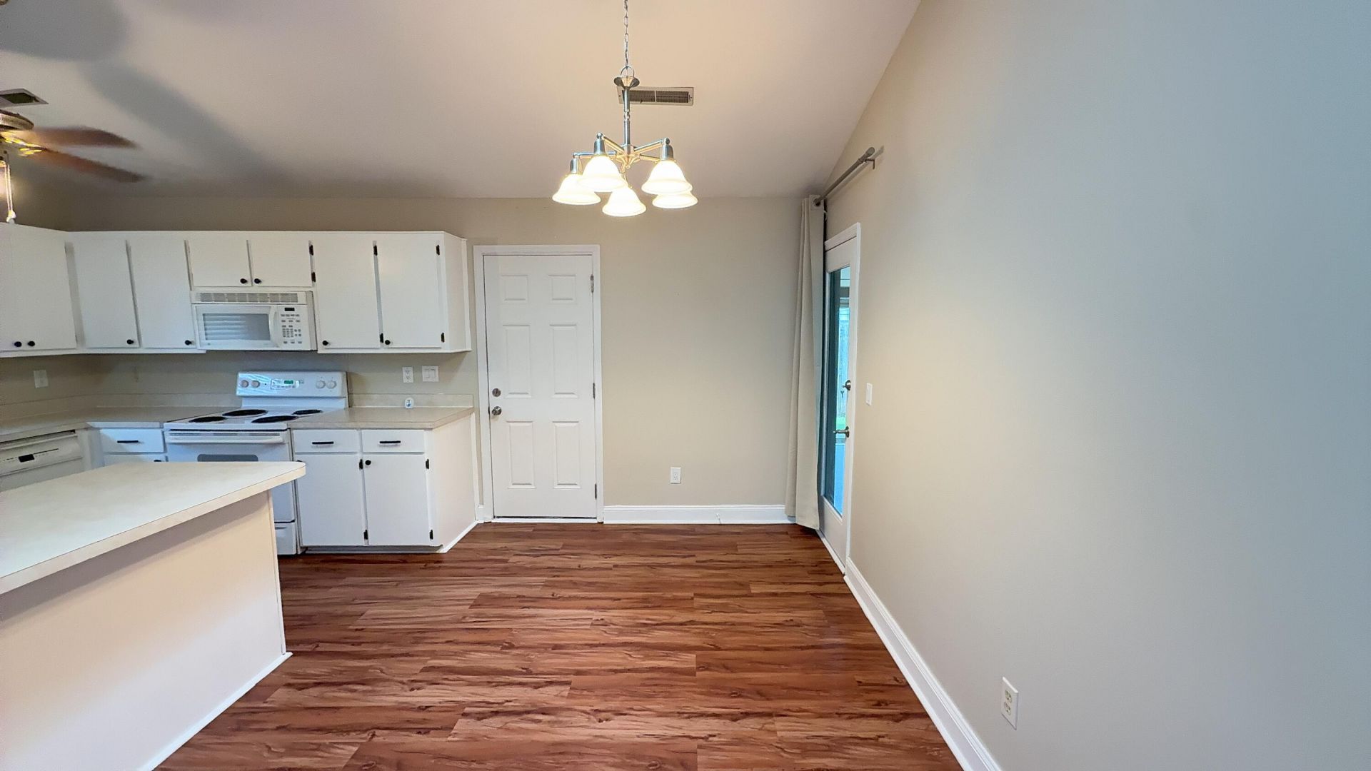 8257 Timberidge Court Photo 8