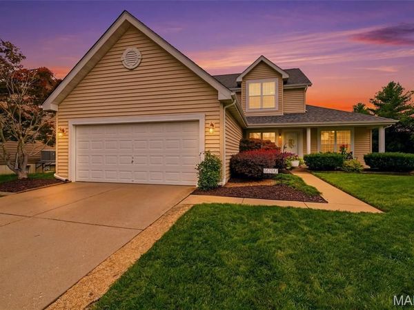 16337 Hampden Place, Florissant, MO 63034