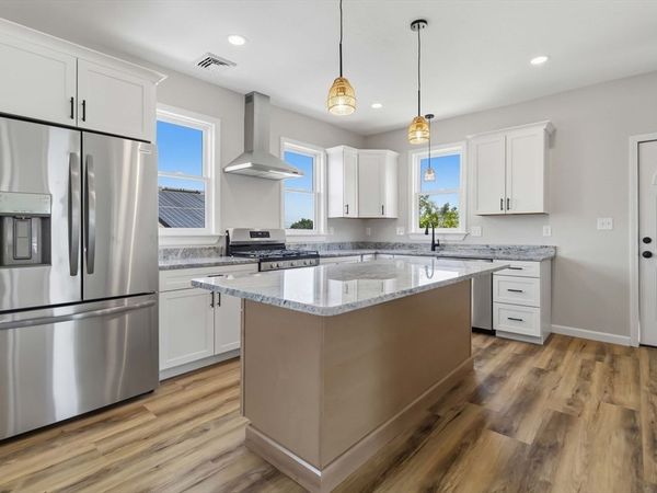 72 South Ave, Revere, MA 02151