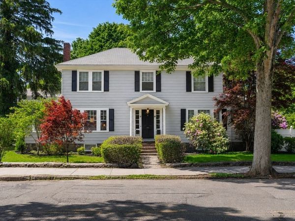 67 Humphrey St, Unit 1, Marblehead, MA 01945
