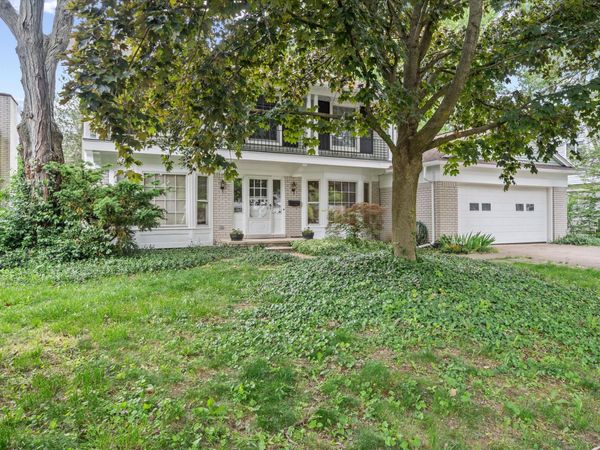 1351 King George Boulevard, Ann Arbor, MI 48108
