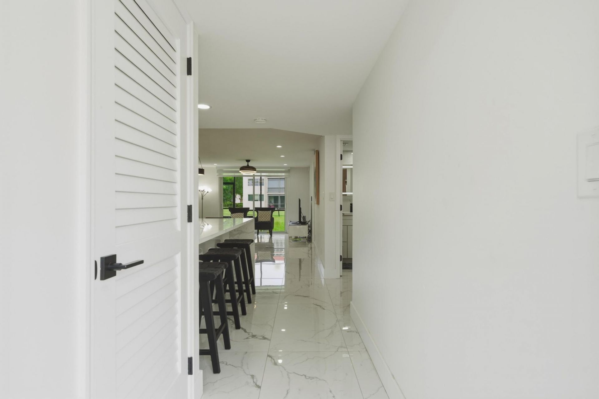 9523 N Hollybrook Lake Drive, Unit 103, Pembroke Pines, FL 33025 Photo
