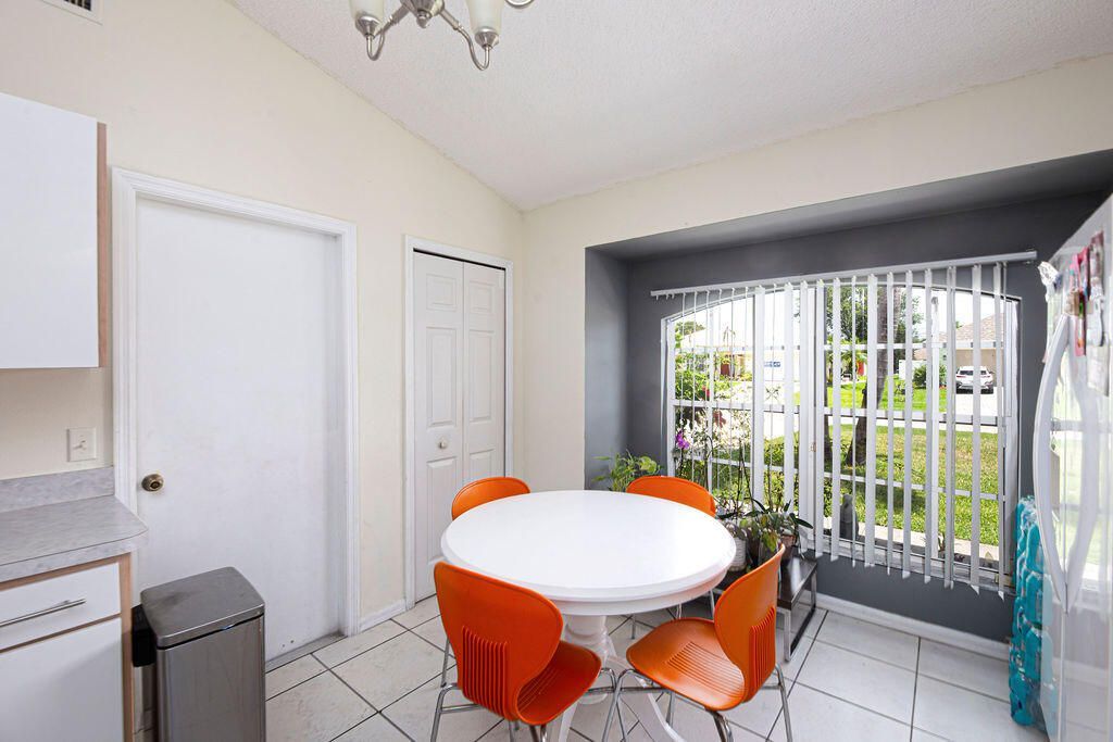 1634 SW Duclair Avenue, Port Saint Lucie, FL 34953 Photo