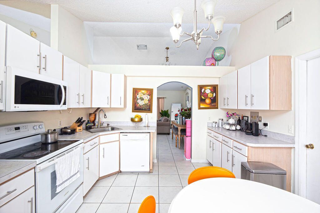 1634 SW Duclair Avenue, Port Saint Lucie, FL 34953 Photo