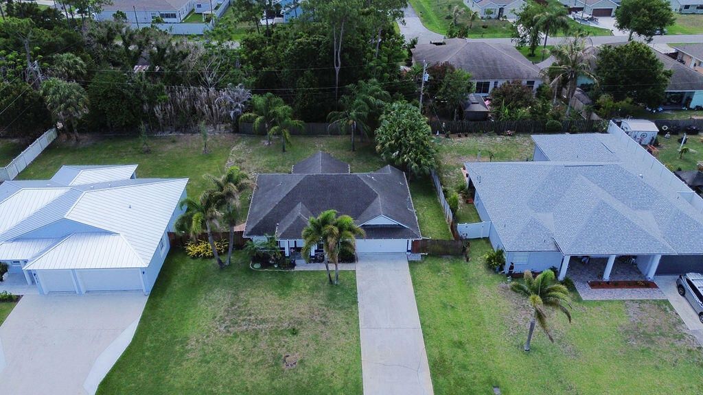 1634 SW Duclair Avenue, Port Saint Lucie, FL 34953 Photo
