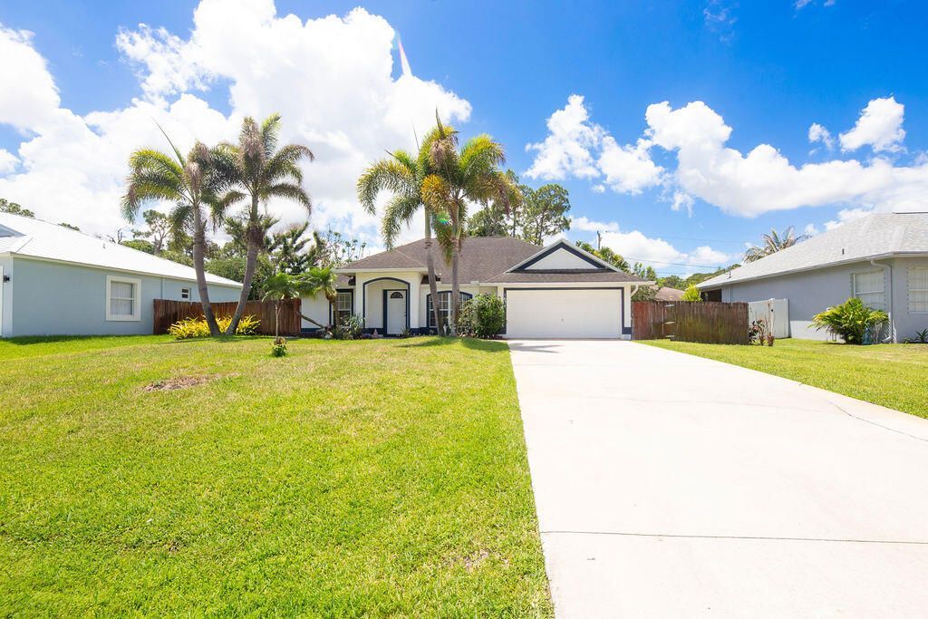 1634 SW Duclair Avenue, Port Saint Lucie, FL 34953 Photo