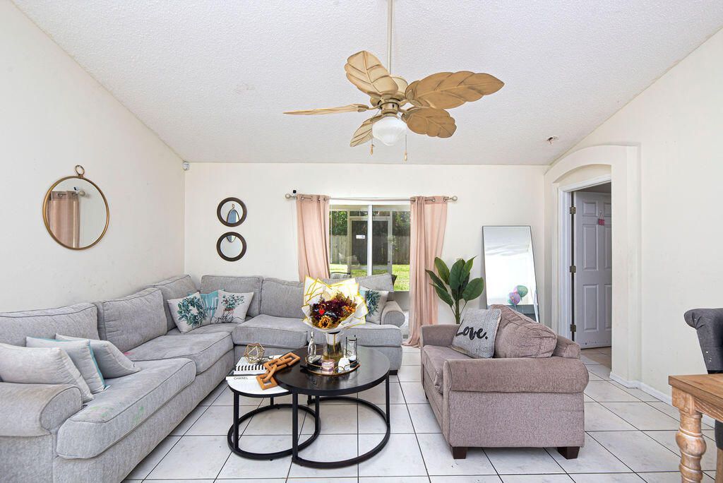 1634 SW Duclair Avenue, Port Saint Lucie, FL 34953 Photo