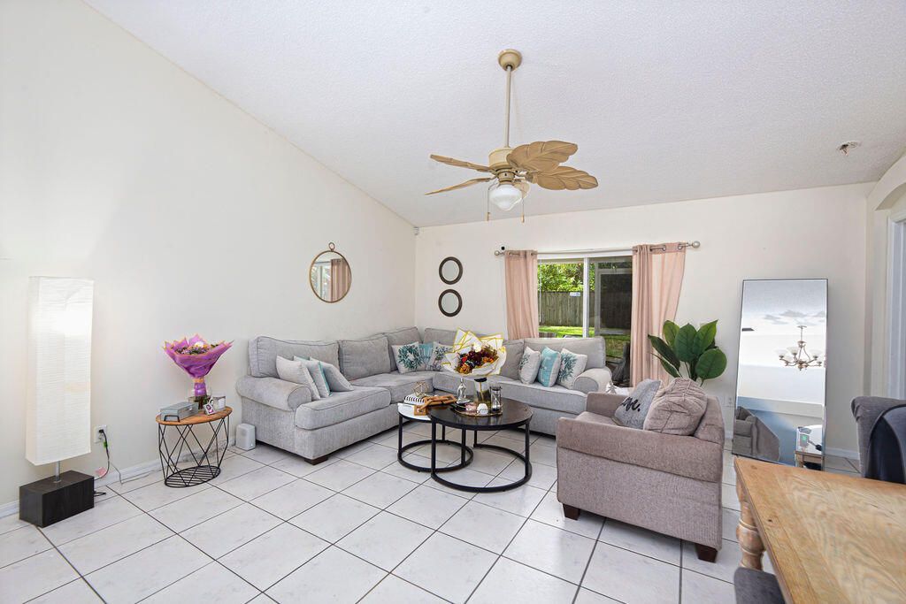 1634 SW Duclair Avenue, Port Saint Lucie, FL 34953 Photo
