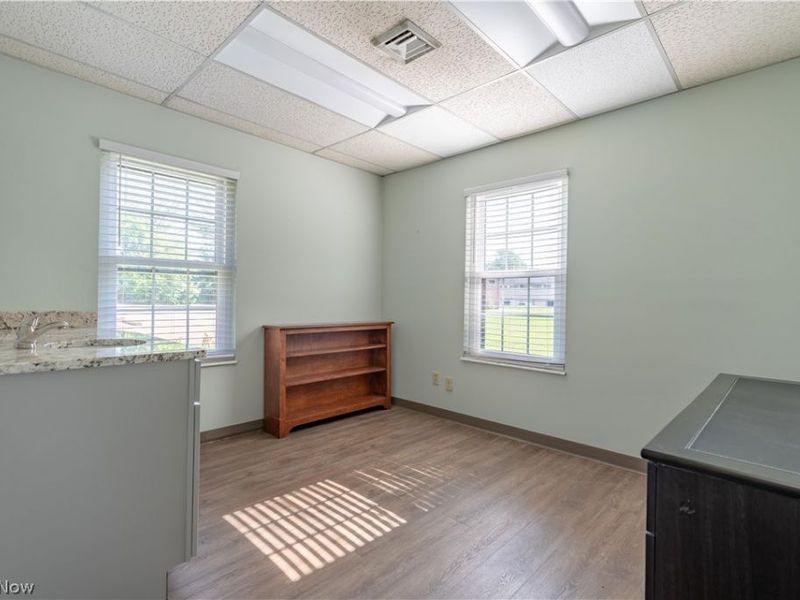133 Wilbur Drive NE, Unit B11, North Canton, OH 44720 Photo 22