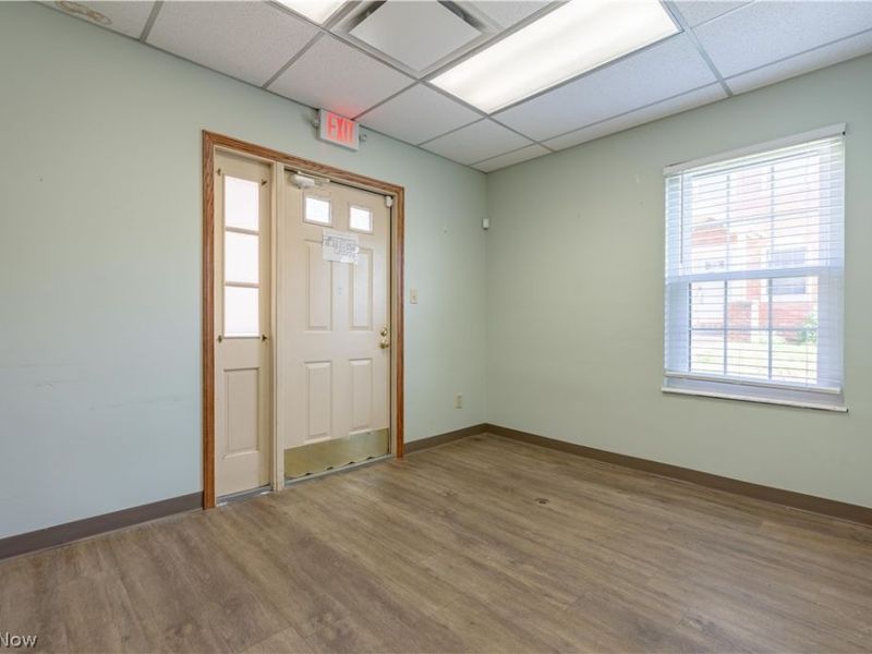 133 Wilbur Drive NE, Unit B11, North Canton, OH 44720 Photo 25