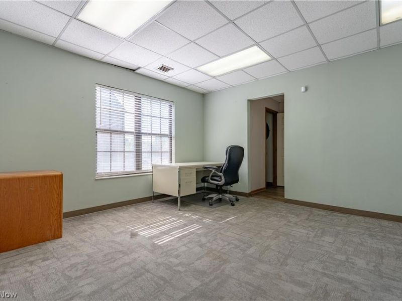 133 Wilbur Drive NE, Unit B11, North Canton, OH 44720 Photo 26