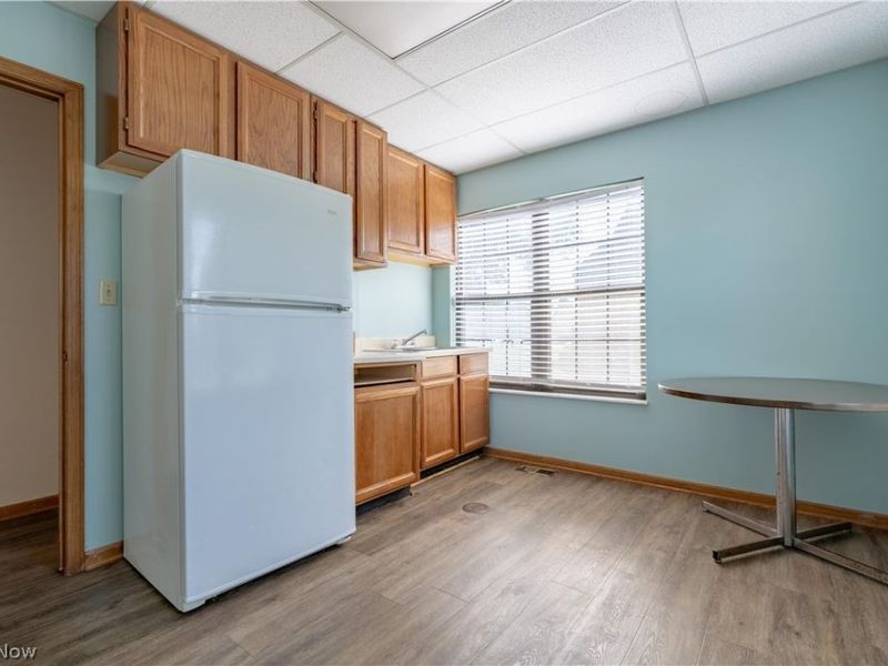 133 Wilbur Drive NE, Unit B11, North Canton, OH 44720 Photo 29
