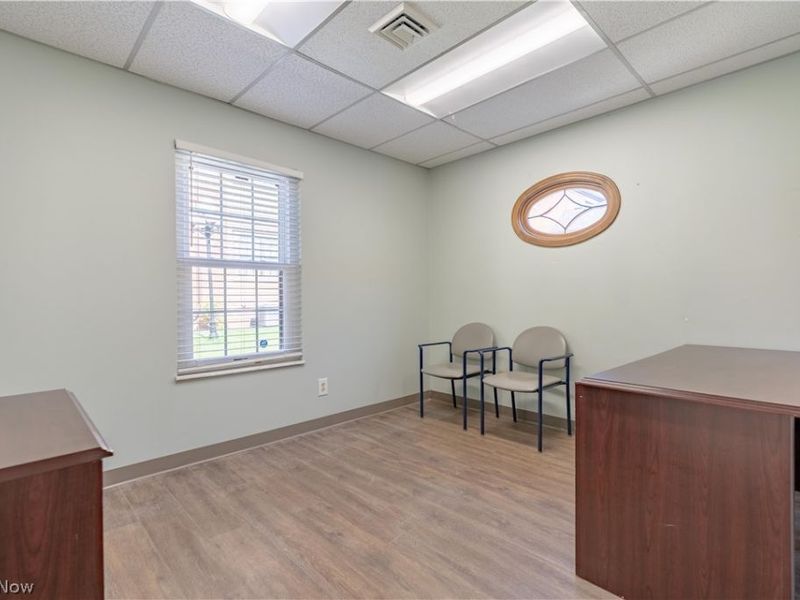 133 Wilbur Drive NE, Unit B11, North Canton, OH 44720 Photo 9