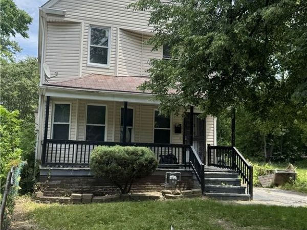 927 E 146th Street , Cleveland, OH 44110