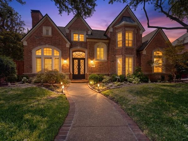 5700 Walden Drive, Plano, TX 75093