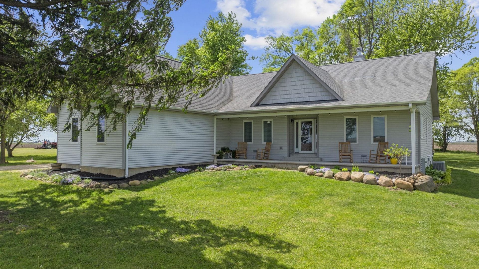 1765 Brooklyn Road, ASHTON, IL 61006