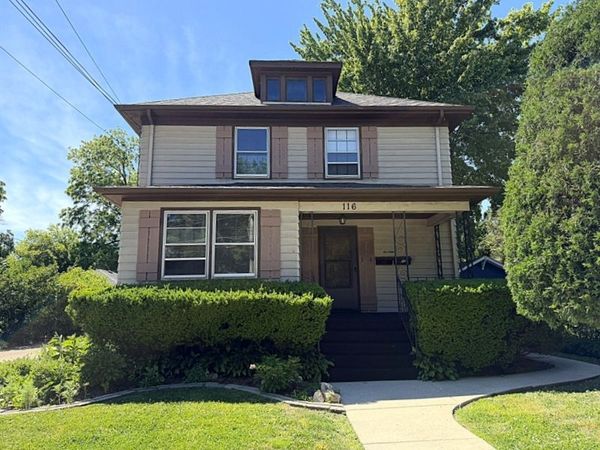 116 N 6th Street , Geneva, IL 60134