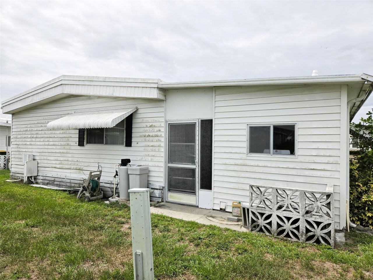3329 Oakwood Boulevard N, Sarasota, FL 34237 Photo