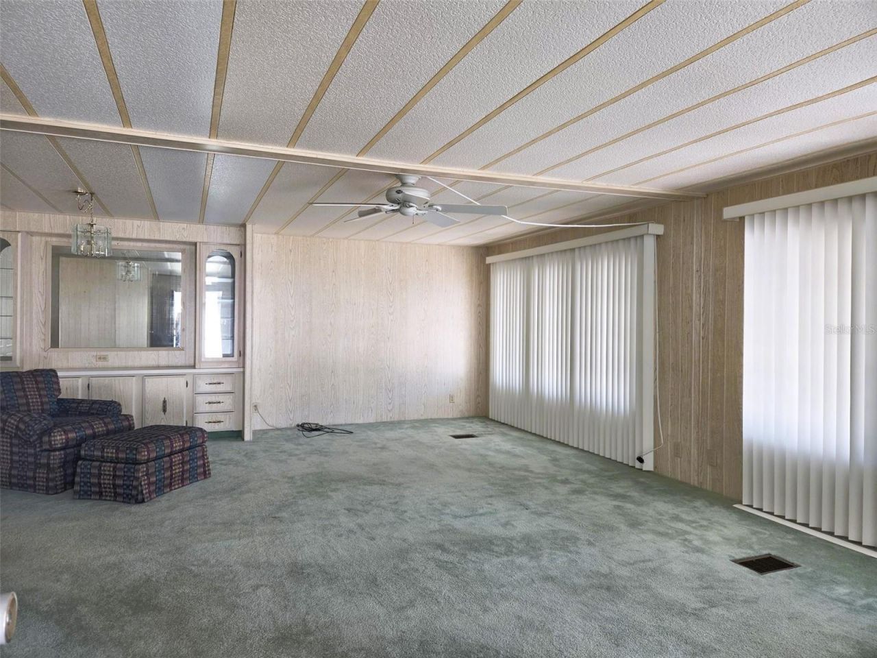 3329 Oakwood Boulevard S, Sarasota, FL 34237 Photo