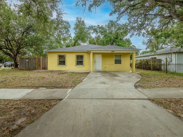 8702 FISH LAKE ROAD , TAMPA, FL 33619