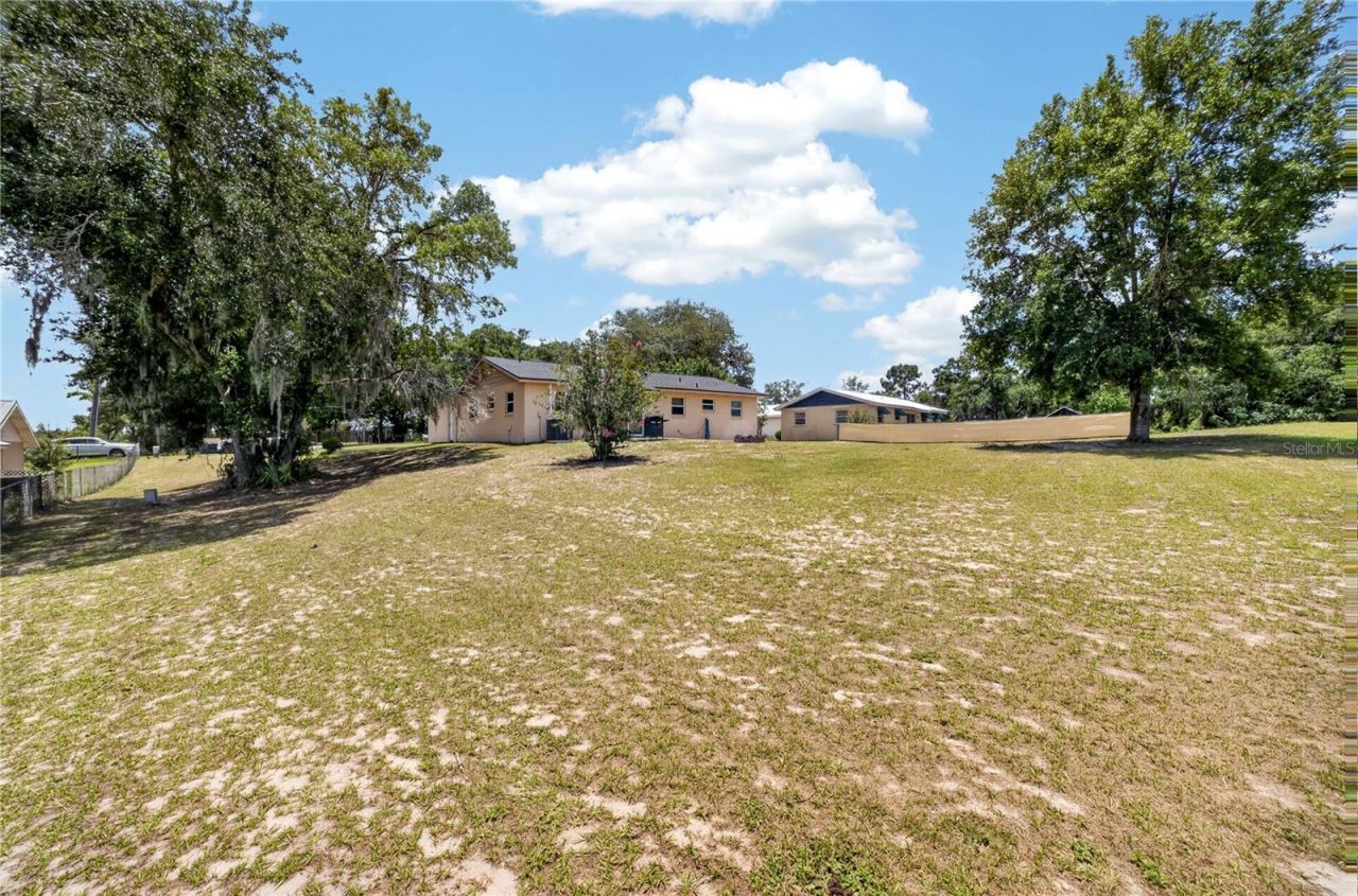 36435 Via Marcia, Fruitland Park, FL 34731 Photo