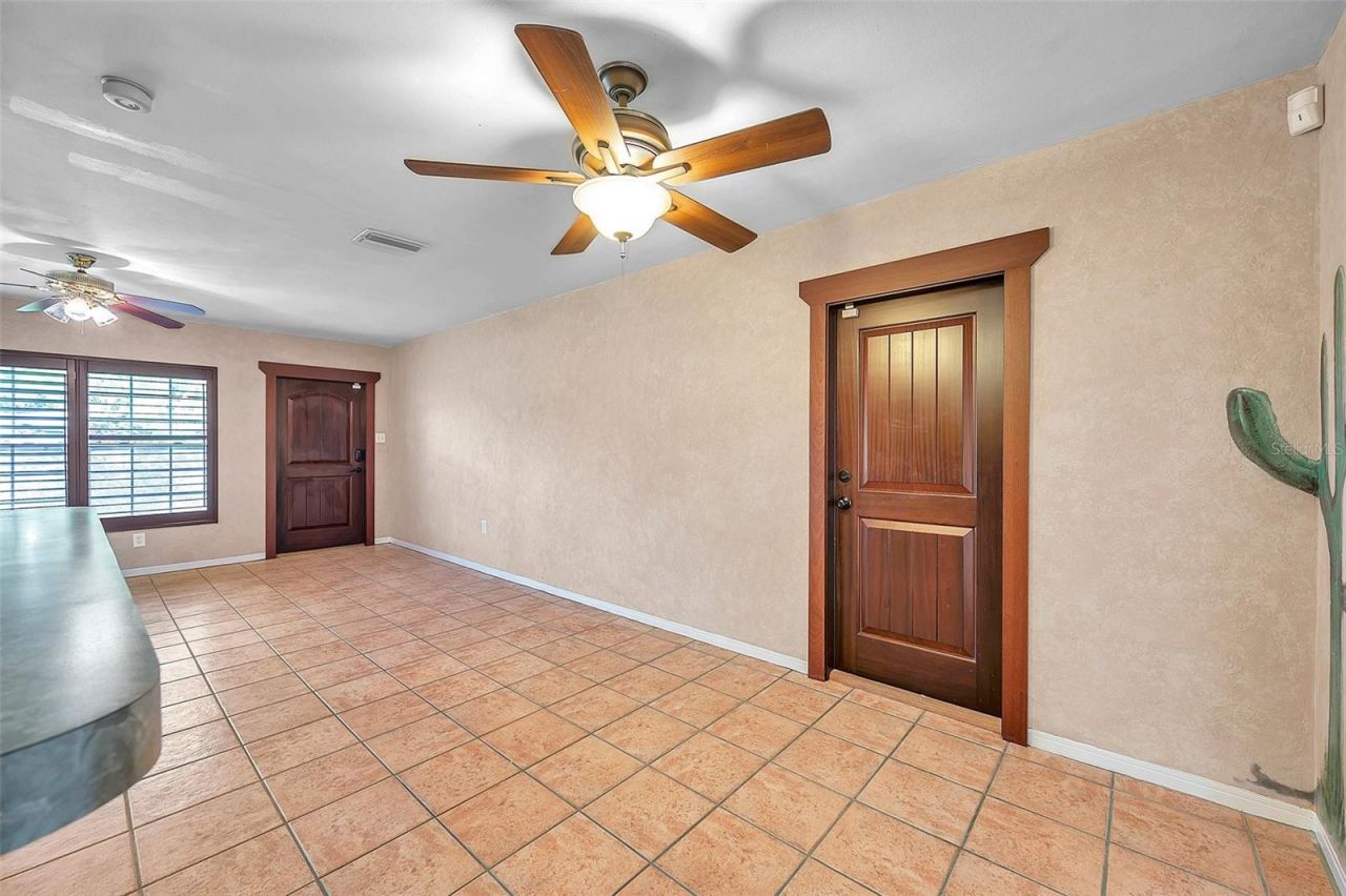 7555 19th Avenue N, Saint Petersburg, FL 33710 Photo