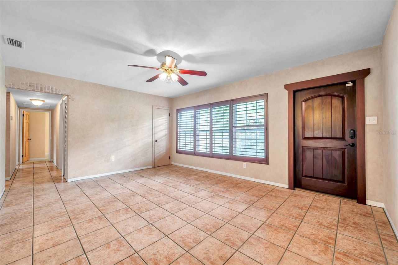 7555 19th Avenue N, Saint Petersburg, FL 33710 Photo