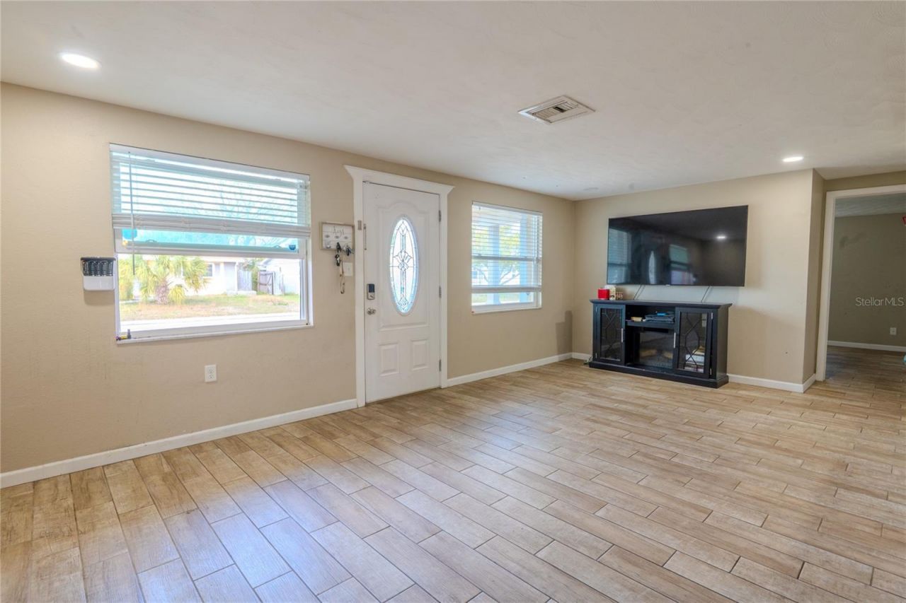 1050 Deal Lane , Holiday, FL 34691 Photo