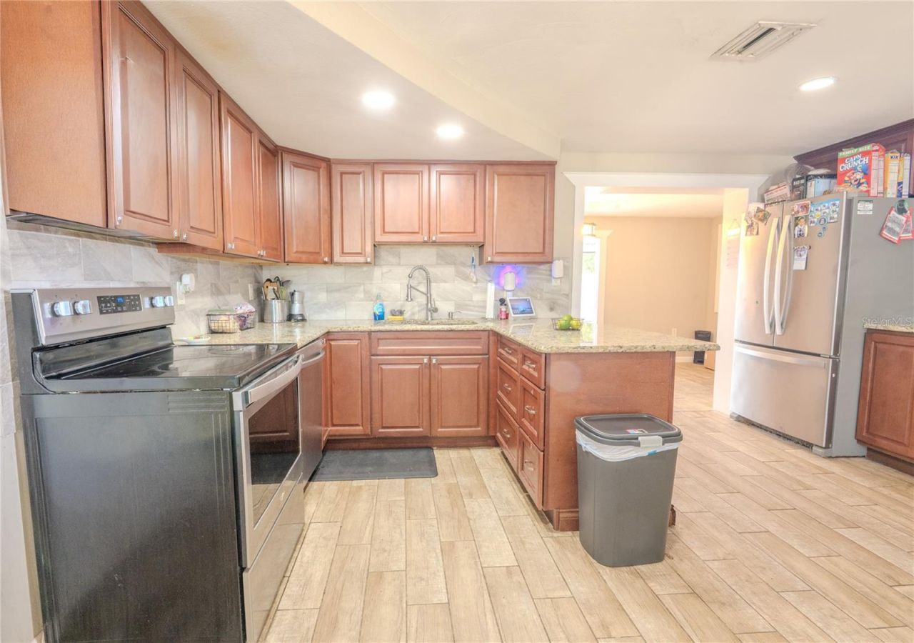1050 Deal Lane , Holiday, FL 34691 Photo