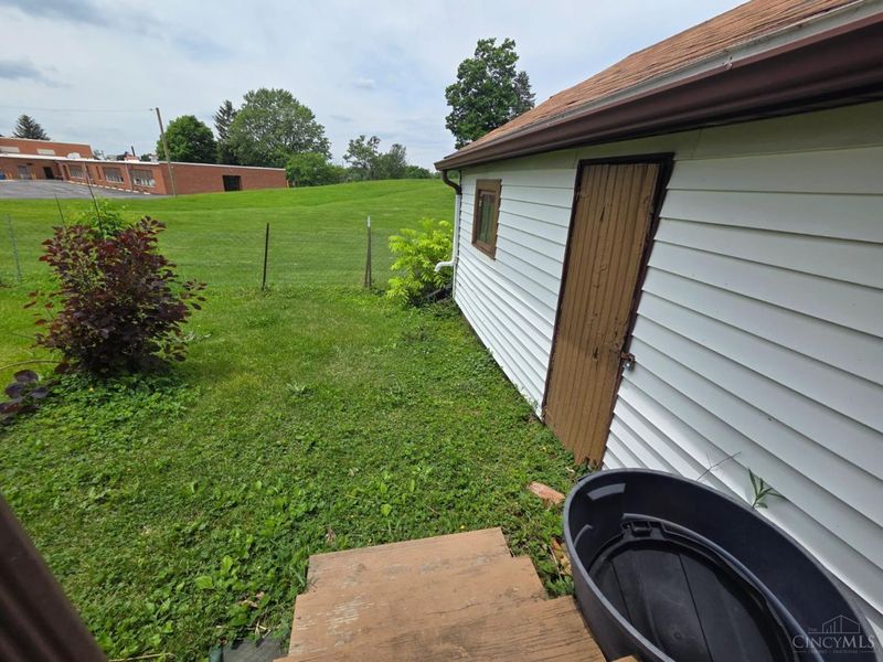 637 Highland Avenue, Bellefontaine, OH 43311 Photo 4