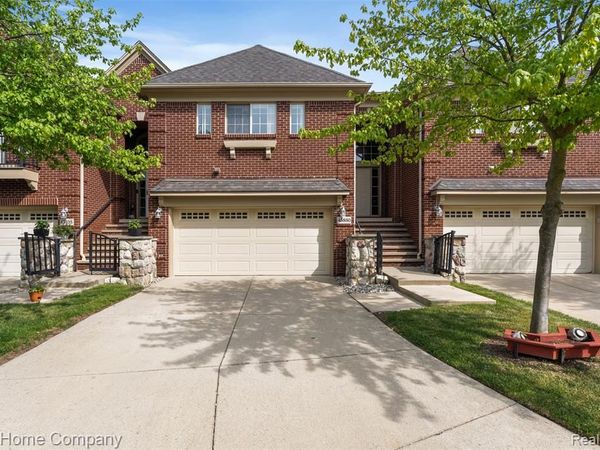 45880 Grant Court, Macomb Twp, MI 48044
