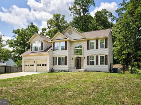 8705 DELPHI DRIVE, CLINTON, MD 20735