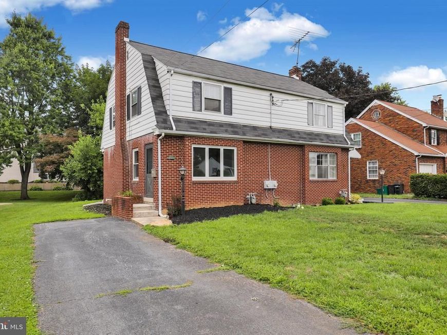 545 E High Street, Elizabethtown, PA 17022 Main Photo